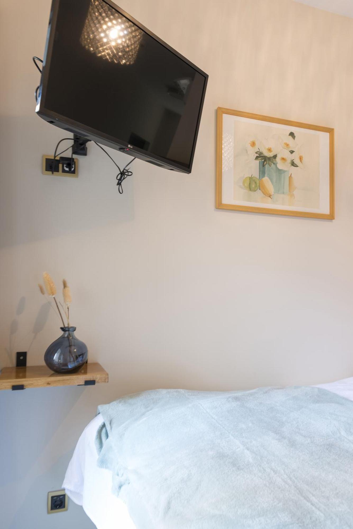 Hotspot Location, Wifi, Bed En Koffie Harmony Lägenhet Tilburg Exteriör bild